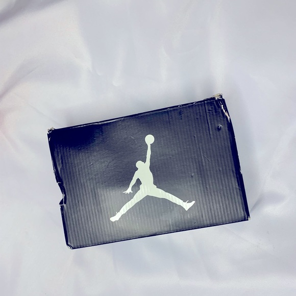 Toddle Jordans - Picture 2 of 5